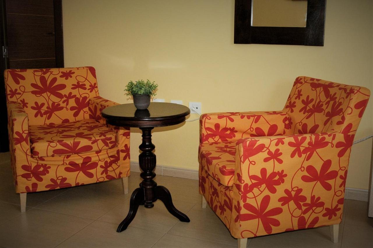 Apartamentos Sancho IV Cortegana Buitenkant foto
